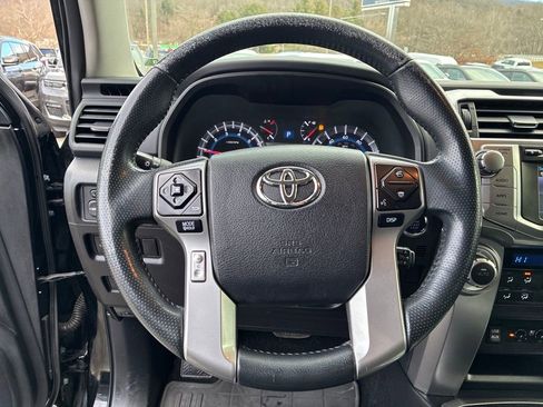 Used 2016 Toyota 4Runner Limited image 17