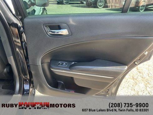 Used 2014 Dodge Charger SXT w/ Sport Appearance Group RWD image 23