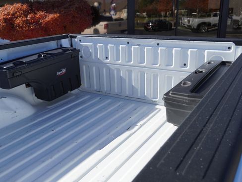 Used 2020 RAM 1500 Laramie w/ Off Road Group image 15