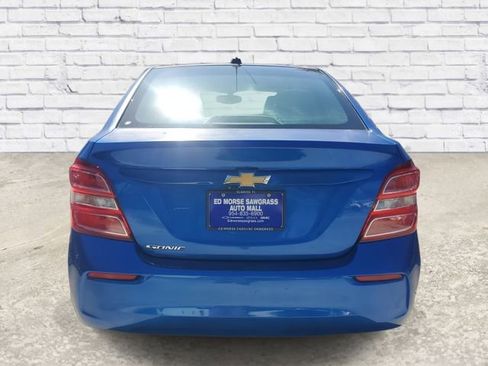 Used 2017 Chevrolet Sonic LS image 3