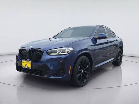 Used 2022 BMW X4 xDrive30i w/ M Sport Package 2 AWD/4WD image 1
