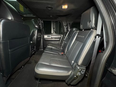 Used 2015 Ford Expedition EL Platinum image 23