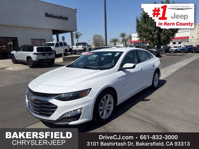 Used 2025 Chevrolet Malibu LT FWD image 1