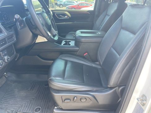 Used 2023 Chevrolet Tahoe LT RWD image 10