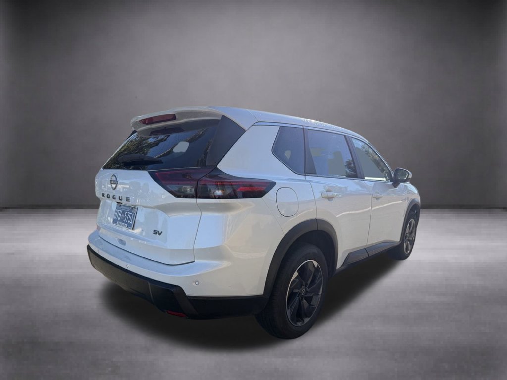 Used 2024 Nissan Rogue SV FWD image 15