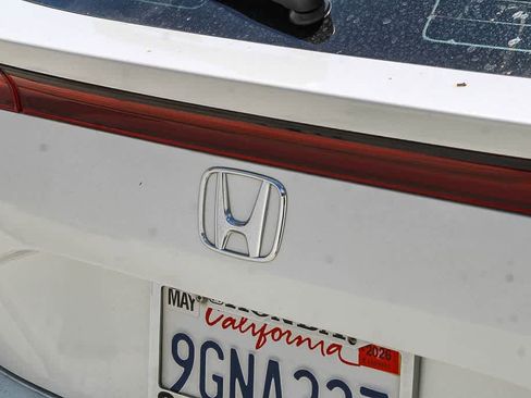 Used 2023 Honda Civic EX-L image 11