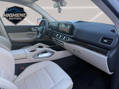 Used 2020 Mercedes-Benz GLE 350 4MATIC w/ Premium Package image 29