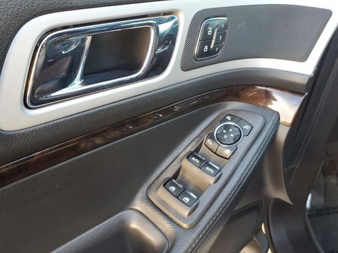 Used 2015 Ford Explorer Limited w/ Equipment Group 301A image 14