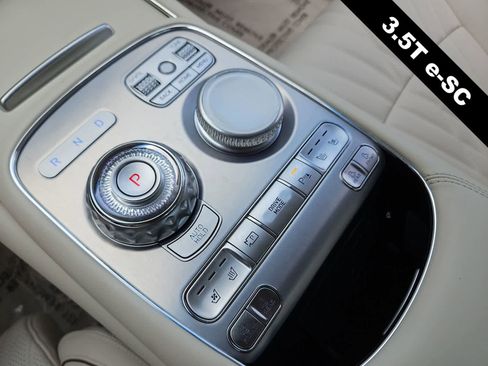 Used 2025 Genesis G90 3.5T AWD/4WD image 29