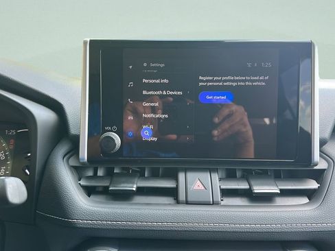 Used 2024 Toyota RAV4 LE image 21