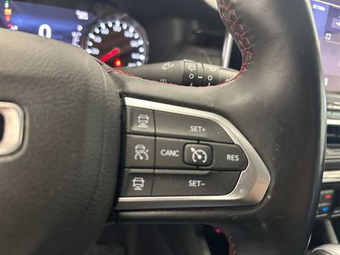 Used 2022 Jeep Compass Trailhawk w/ Trailhawk Convenience Group AWD/4WD image 25