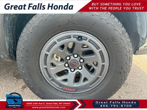 Used 2026 Nissan Frontier PRO-4X w/ Tow Package AWD/4WD image 31