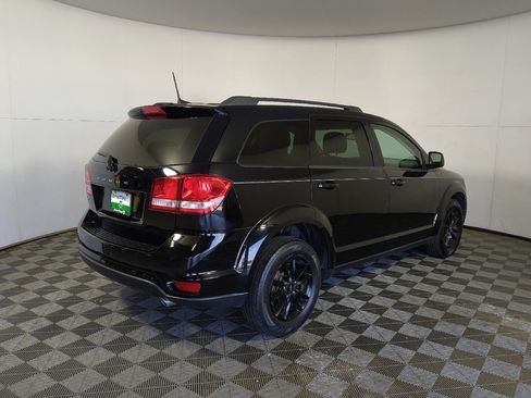 Used 2019 Dodge Journey SE w/ Connectivity Group FWD image 9
