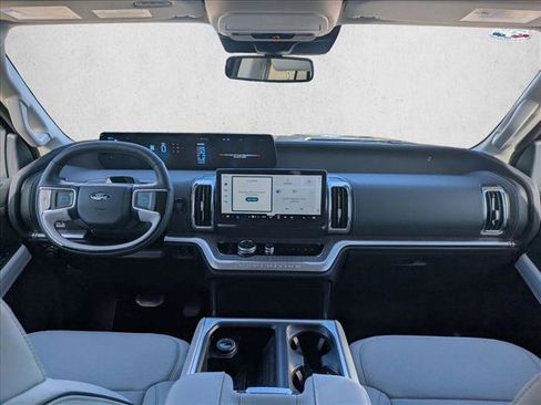 New 2025 Ford Expedition Max Platinum w/ Platinum Ultimate Package image 15