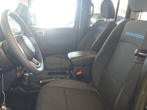 Used 2024 Jeep Wrangler Unlimited Rubicon 4xe w/ Safety Group AWD/4WD image 7
