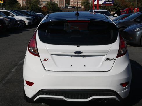 Used 2019 Ford Fiesta ST-Line FWD image 7