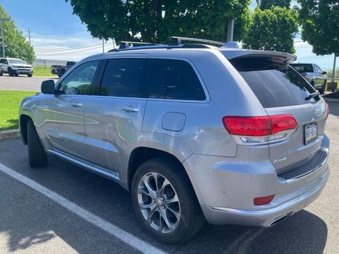 Used 2019 Jeep Grand Cherokee Summit w/ Platinum Series Group AWD/4WD image 7
