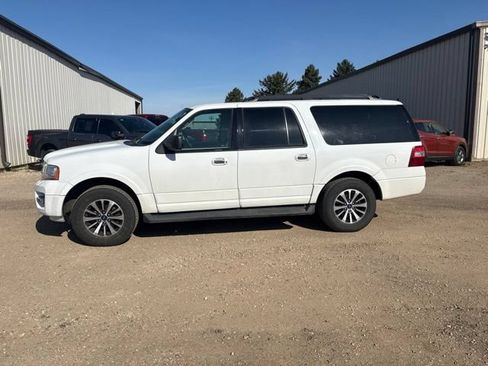 Used 2017 Ford Expedition EL XLT w/ Equipment Group 201A AWD/4WD image 6