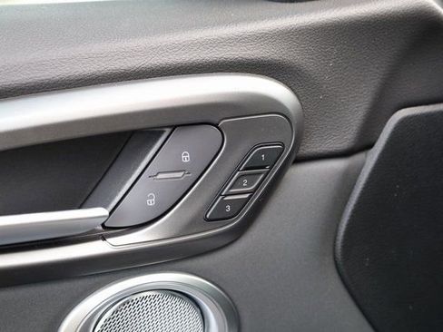 New 2025 Alfa Romeo Tonale w/ Premium Package image 14