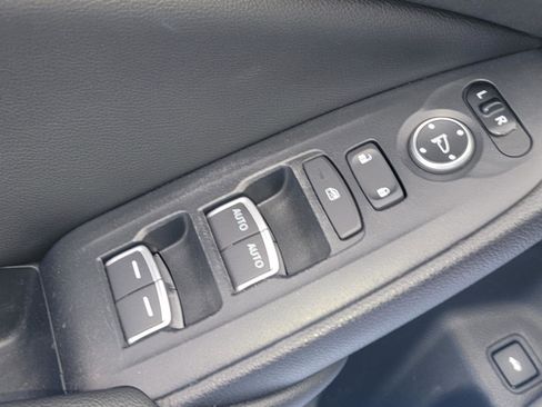 Used 2019 Honda Accord Sport image 29