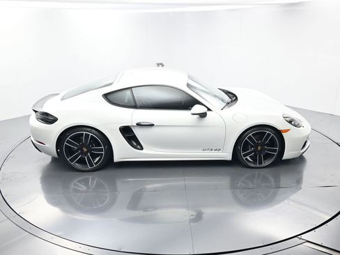 Used 2025 Porsche 718 Cayman GT4 image 34