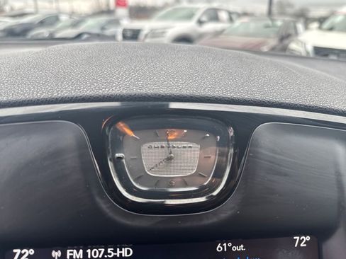 Used 2019 Chrysler 300 S image 43