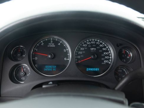 Used 2007 Chevrolet Suburban LT AWD/4WD image 40