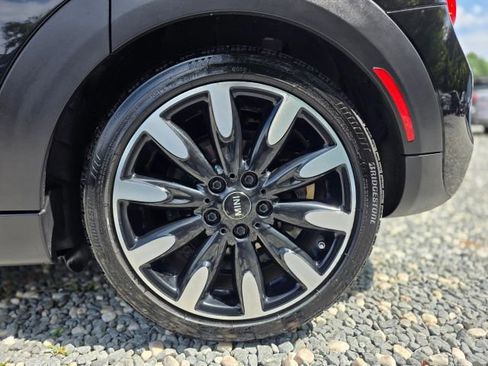 Used 2015 MINI Cooper S image 10