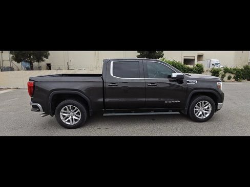 Used 2021 GMC Sierra 1500 SLE RWD image 9