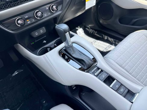 New 2026 Honda HR-V LX image 21