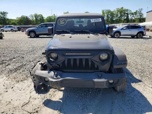 Used 2021 Jeep Gladiator Sport AWD/4WD image 5