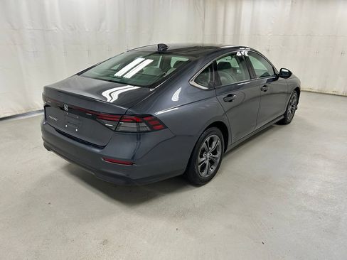 Certified 2023 Honda Accord EX image 4