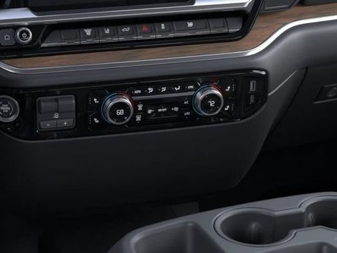 New 2026 GMC Sierra 2500 SLE w/ SLE Value Package; AWD/4WD image 23