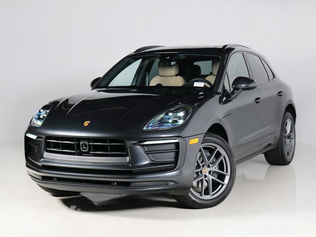 Certified 2026 Porsche Macan AWD/4WD image 1