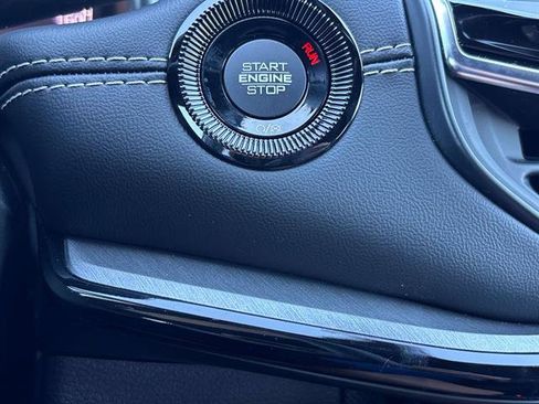 Certified 2024 Jeep Compass Limited w/ High Altitude Package image 28