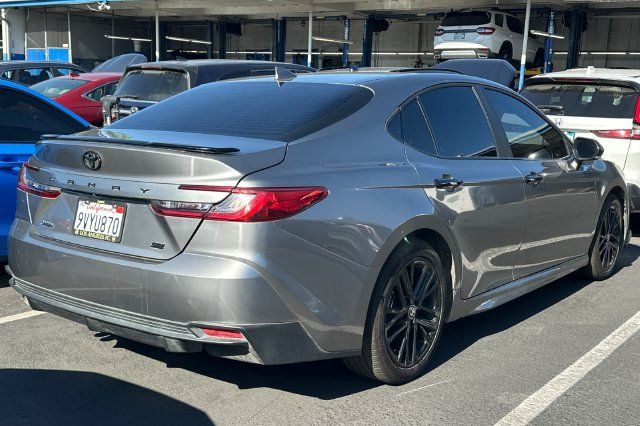 Used 2026 Toyota Camry SE w/ Multimedia Upgrade Package FWD image 5