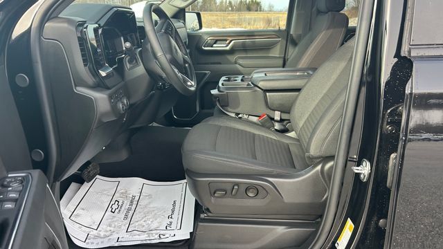 Certified 2026 Chevrolet Silverado 1500 RST AWD/4WD image 15