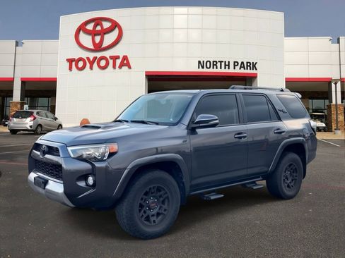 Used 2019 Toyota 4Runner TRD Off-Road Premium AWD/4WD image 1