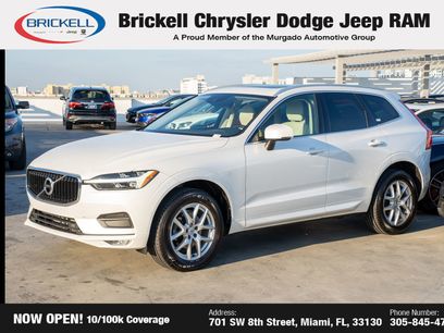 Used 2021 Volvo XC60 T5 Momentum w/ Premium Package