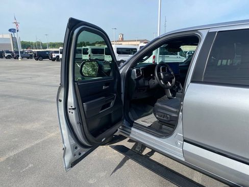Used 2024 Toyota Tundra Platinum image 10