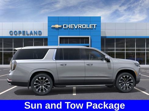 New 2026 Chevrolet Suburban High Country w/ Sun And Tow Package image 6
