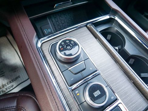 Used 2024 Ford Expedition Max Limited image 36