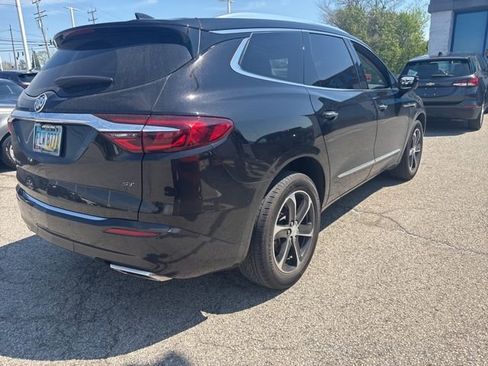 Used 2020 Buick Enclave Essence w/ Sport Touring Edition image 3