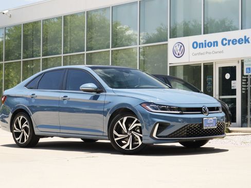 Certified 2026 Volkswagen Jetta SEL FWD image 1