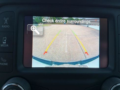 Used 2022 RAM 1500 Big Horn RWD image 5