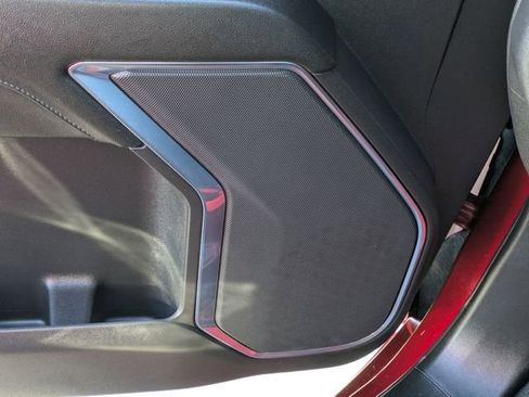 Used 2024 GMC Sierra 1500 Elevation image 13