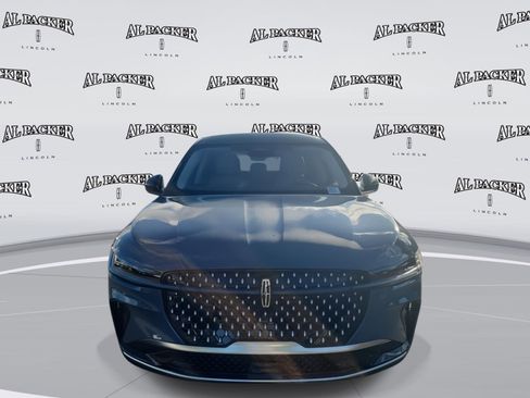 New 2026 Lincoln Nautilus Premier image 8