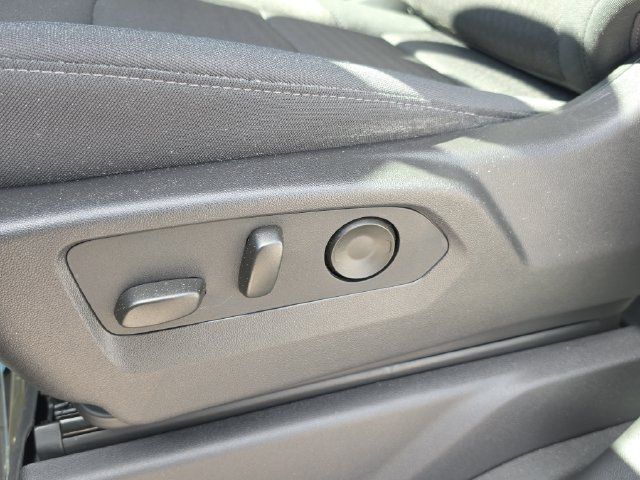 Used 2024 Chevrolet Silverado 1500 Custom w/ LPO, Dark Essentials Package RWD image 19