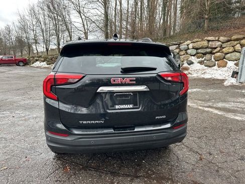 Used 2019 GMC Terrain SLE w/ Driver Convenience Package image 4