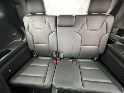 Used 2024 Kia Telluride EX X-Line AWD/4WD image 16